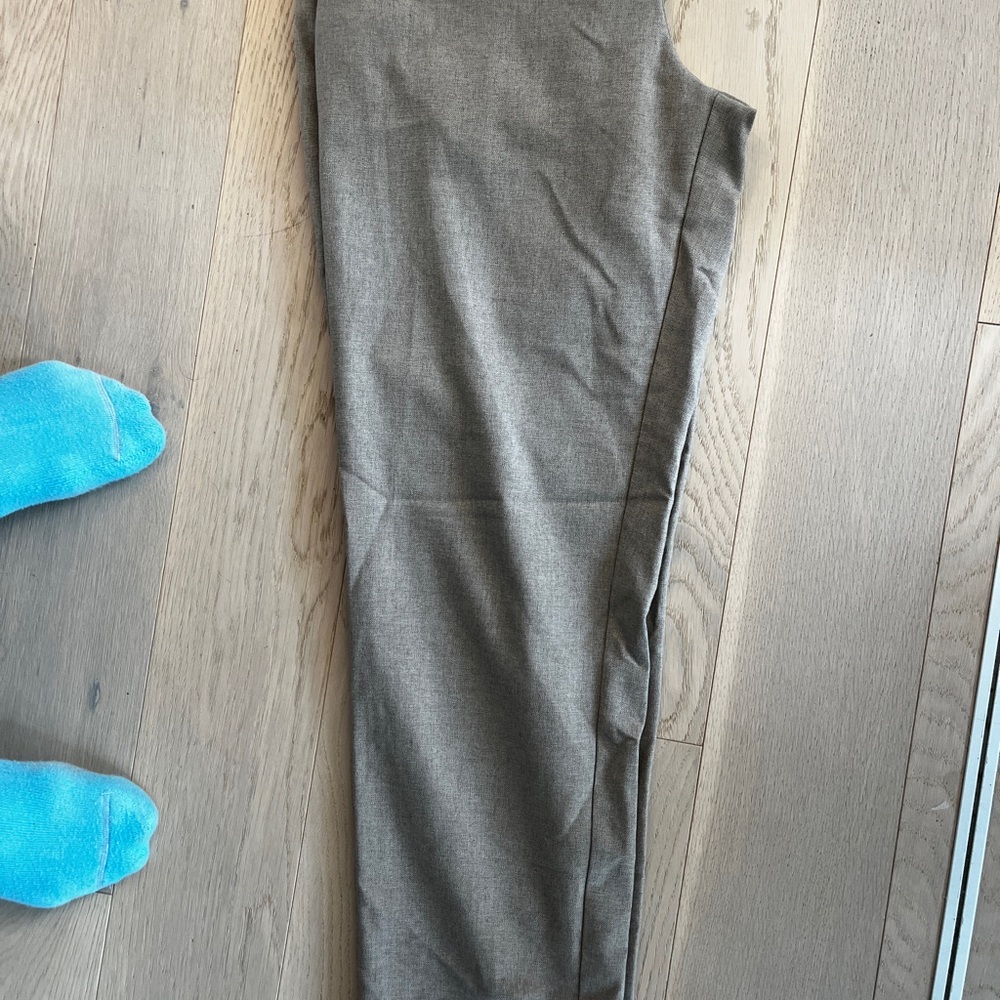 Men's Classic Tan Chinos
